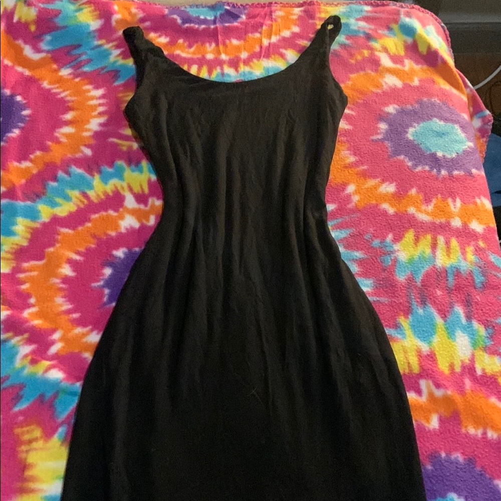 Shinestar Classic Black Midi Dress